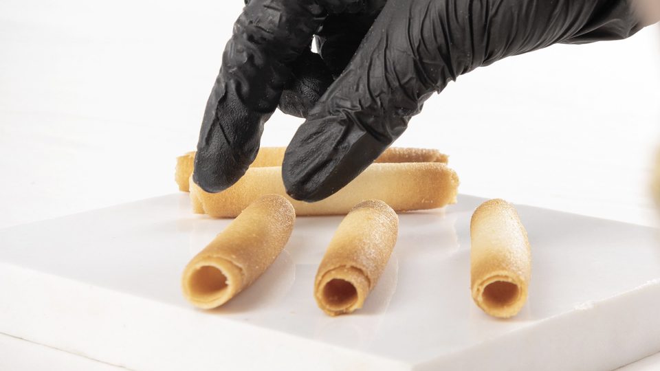 Sigarette di pasta frolla